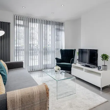 Luxury Chic Apartment Near Canary Wharf, Excel, O2 & Stratford London Exterior photo